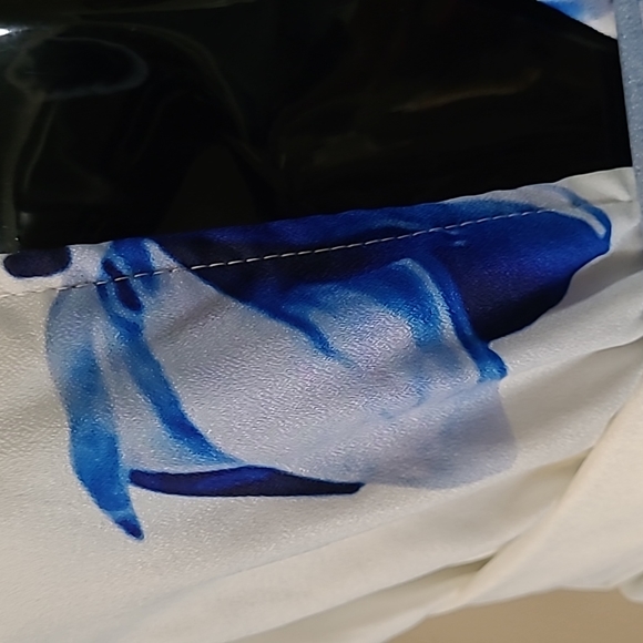 Romper sz 6 - Picture 5 of 7